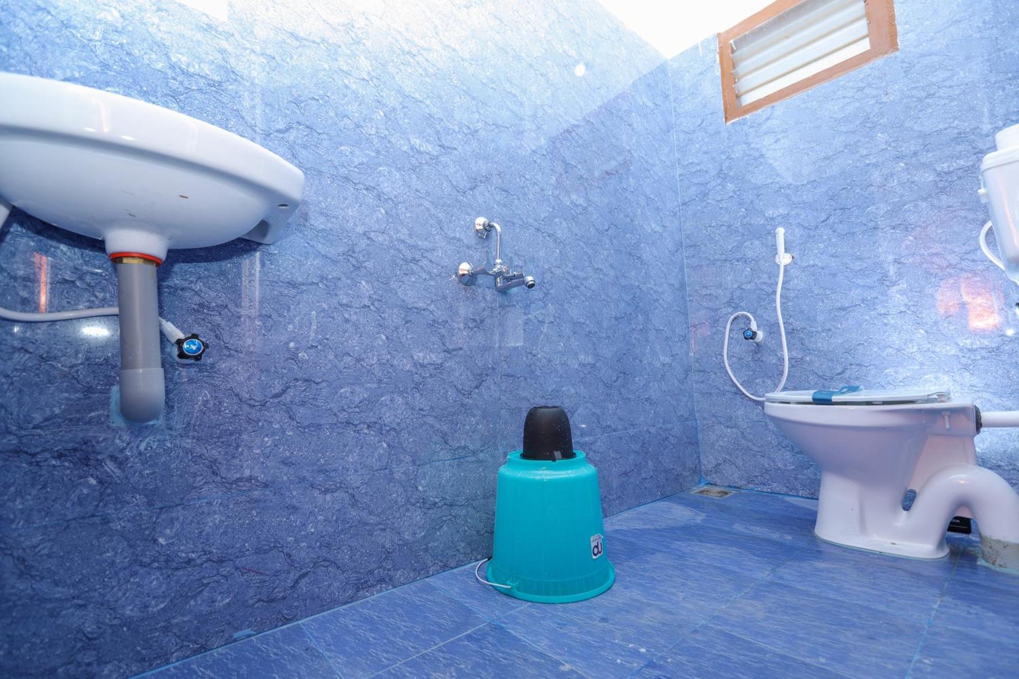 La Piscine Farm House Ауровил Екстериор снимка