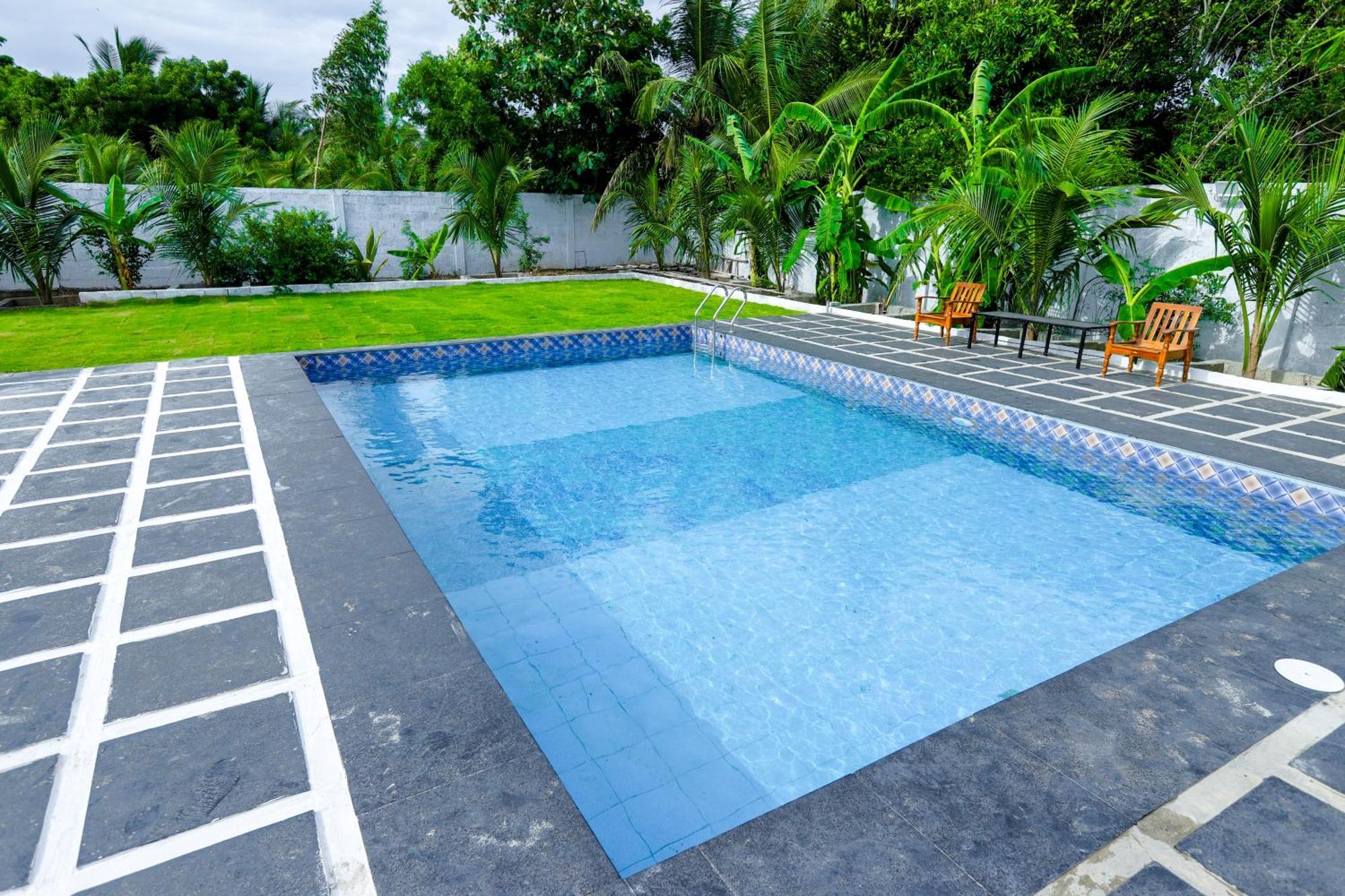 La Piscine Farm House Ауровил Екстериор снимка